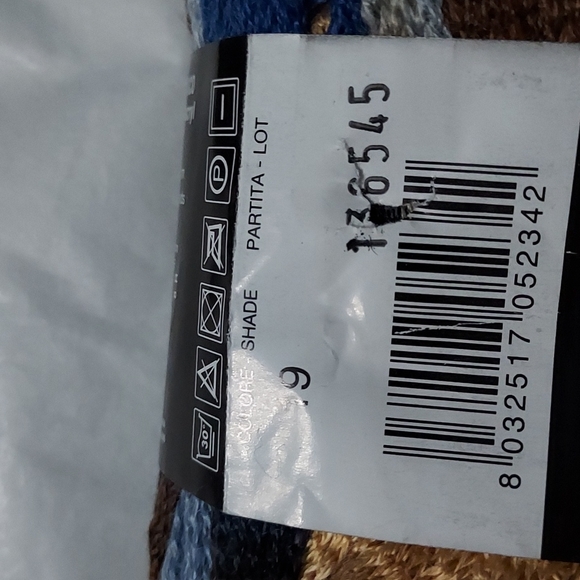 Filatura Di Crosa Moda Yarn - Picture 4 of 4